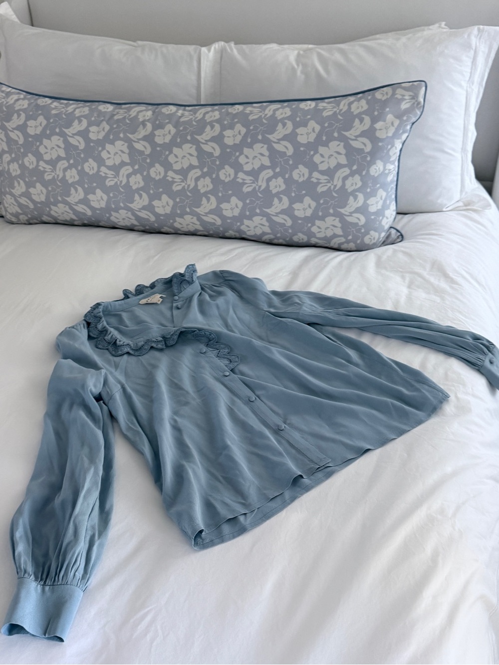 Sezane Chlo Blouse - RARE! 100% silk